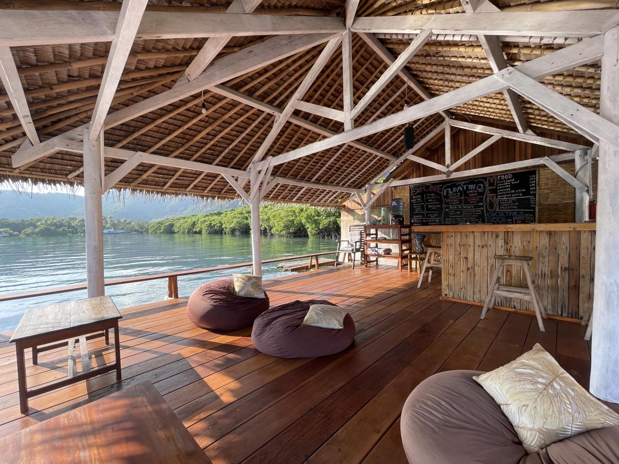 Floating Paradise Karimunjawa-Inseln Exterior foto