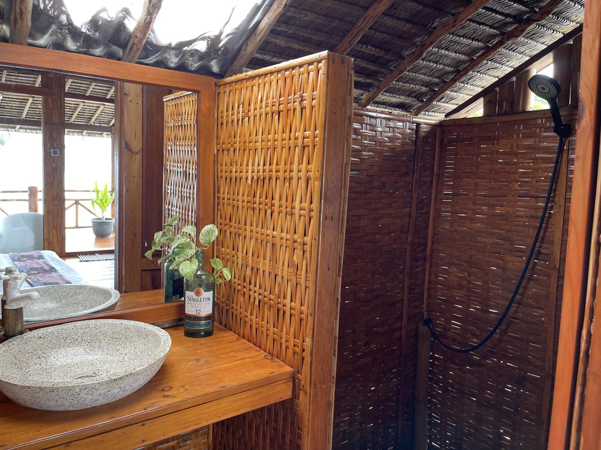Floating Paradise Karimunjawa-Inseln Exterior foto