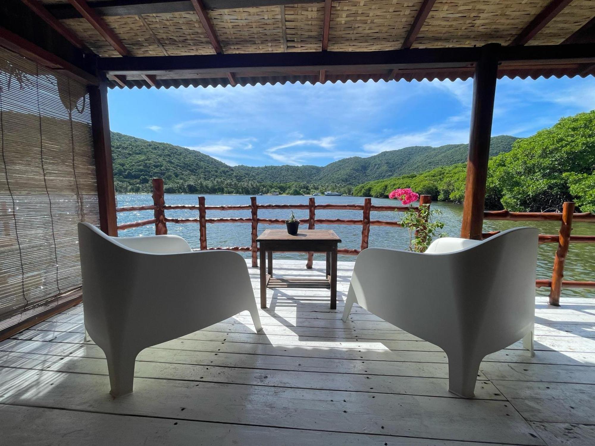 Floating Paradise Karimunjawa-Inseln Exterior foto